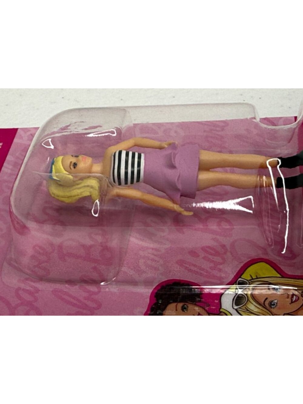 Barbie Mini Figure Blonde Pink Skirt Black White Top New - Picture 7 of 9
